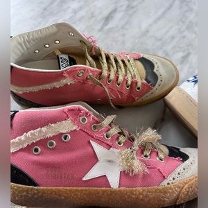 Golden Goose Midstars size 38 Salmon Pink Canvas ~ Excellent Condition ~